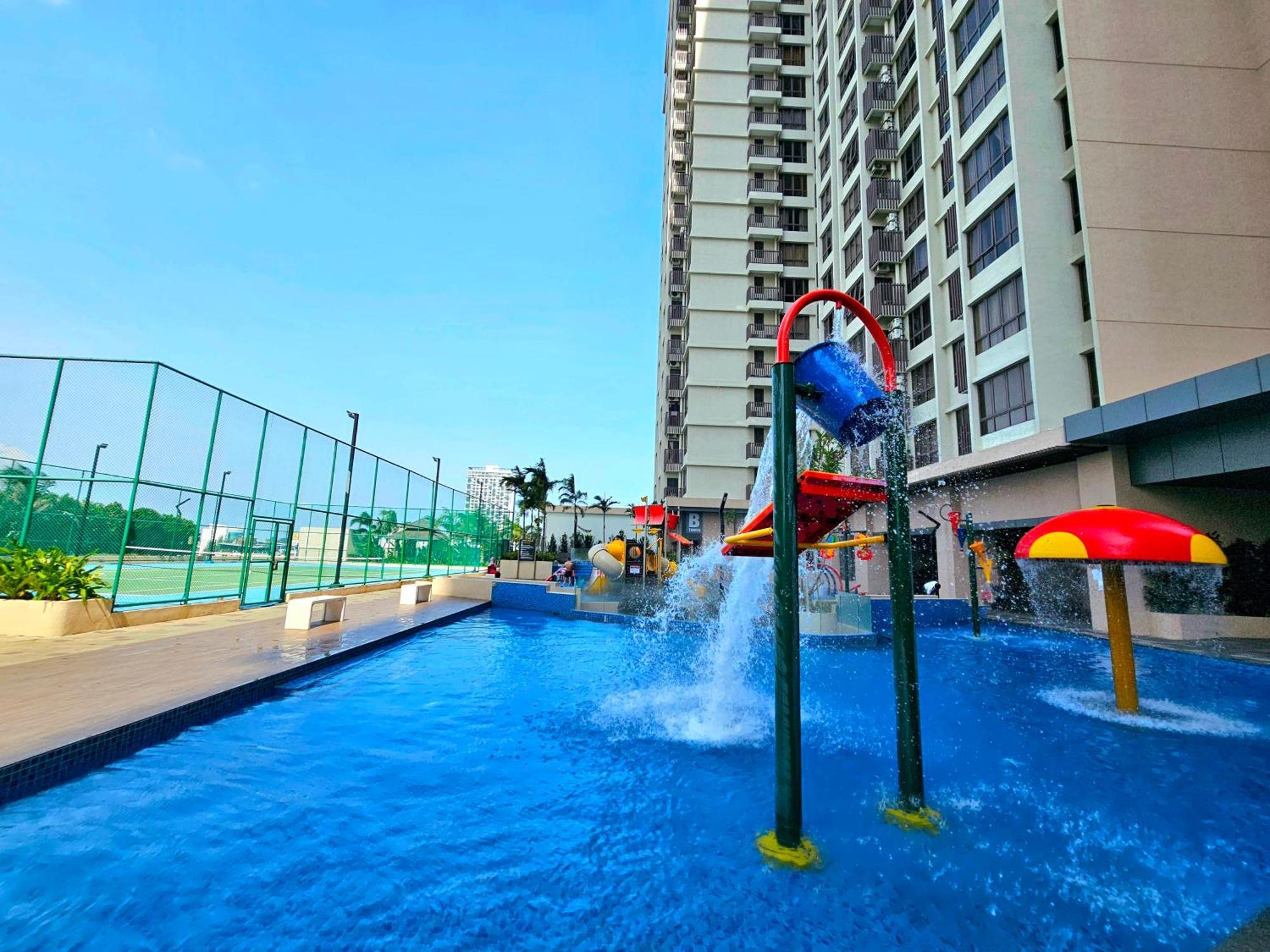 Bali Residence Waterpark Executive Suites Melaka By Ggm Ngoại thất bức ảnh